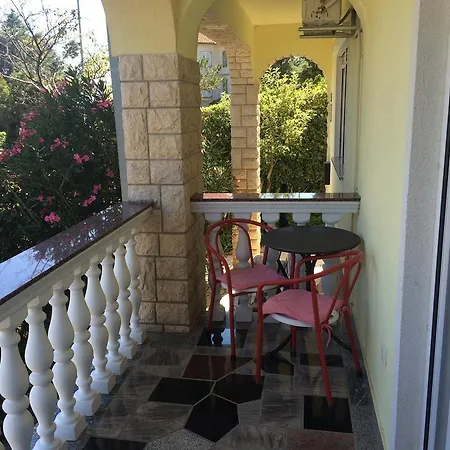 Apartment Kolundzic *