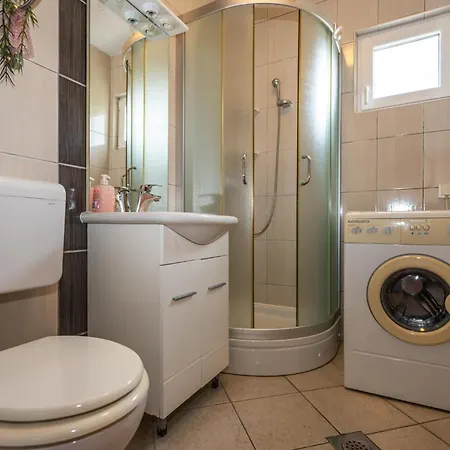 Apartman Kolundzic Novi Vinodolski