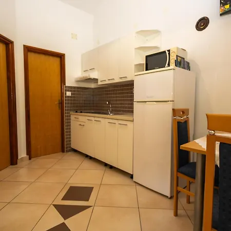 Kolundzic * Novi Vinodolski