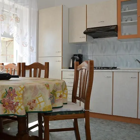 Apartment Kolundzic Novi Vinodolski