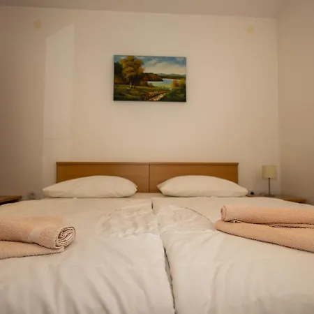 Апартаменты Kolundzic *