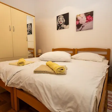 Kolundzic Апартаменты