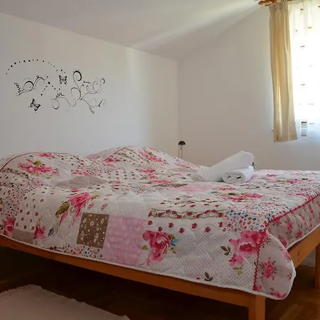 Kolundzic Apartment Novi Vinodolski